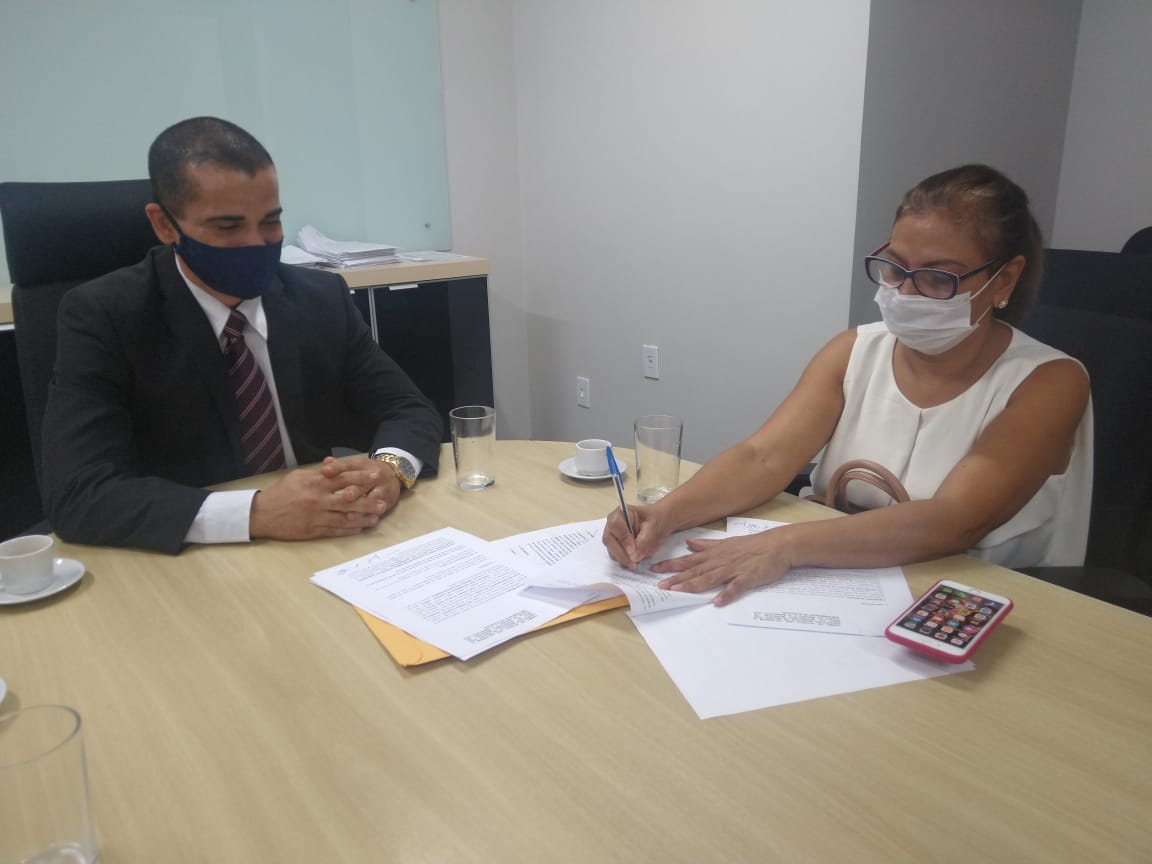 Luta solidária: acordo firmado pelo SINEAL beneficia todos os trabalhadores da saúde de Maceió