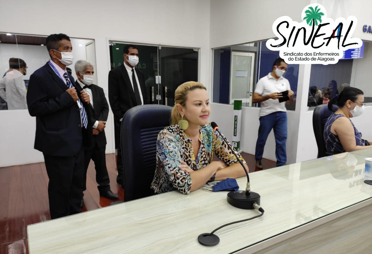 Sineal participa de sessão na Câmara Municipal para exigir pagamento do 13º para os servidores de Maceió